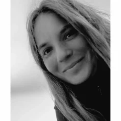 Discount DER RUF DER LEMUREN - Reisebericht Länderportraits Und Auswandererberichte