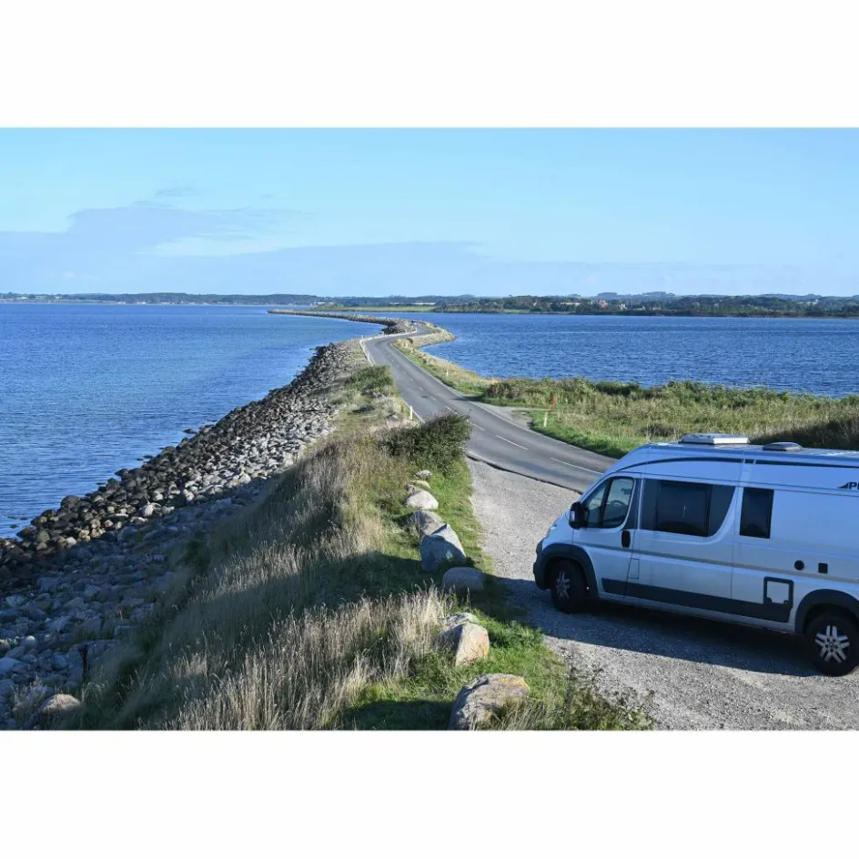 Wohnmobilreiseführer^SECRET PLACES SKANDINAVIEN MIT DEM WOHNMOBIL - Reiseführer