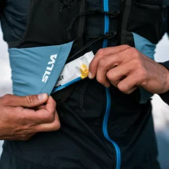 Hot STRIVE 5 - Laufweste Trinkrucksäcke Und Trinksysteme