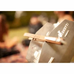 Skotti Grillen Und Picknick^CAP