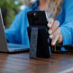 Xtorm Powerbanks^MAGNETIC WIRELESS POWERBANK 10.000 - Powerbank